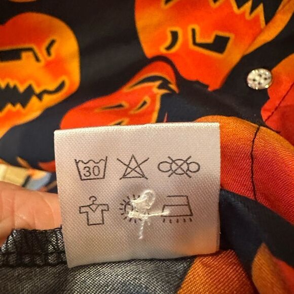 Halloween Button Up Short Sleeve Shirt Men's L Novelty Jack-O-Lantern Pumpkin - Picture 7 of 13